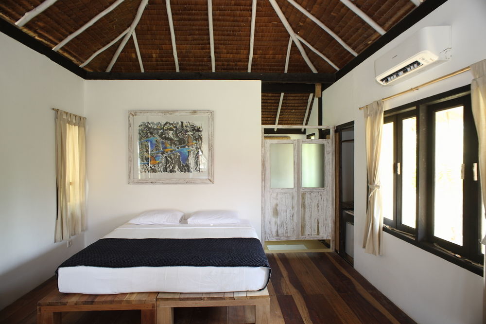 Trikora Beach Club&Resort Teluk Bakau Exteriör bild